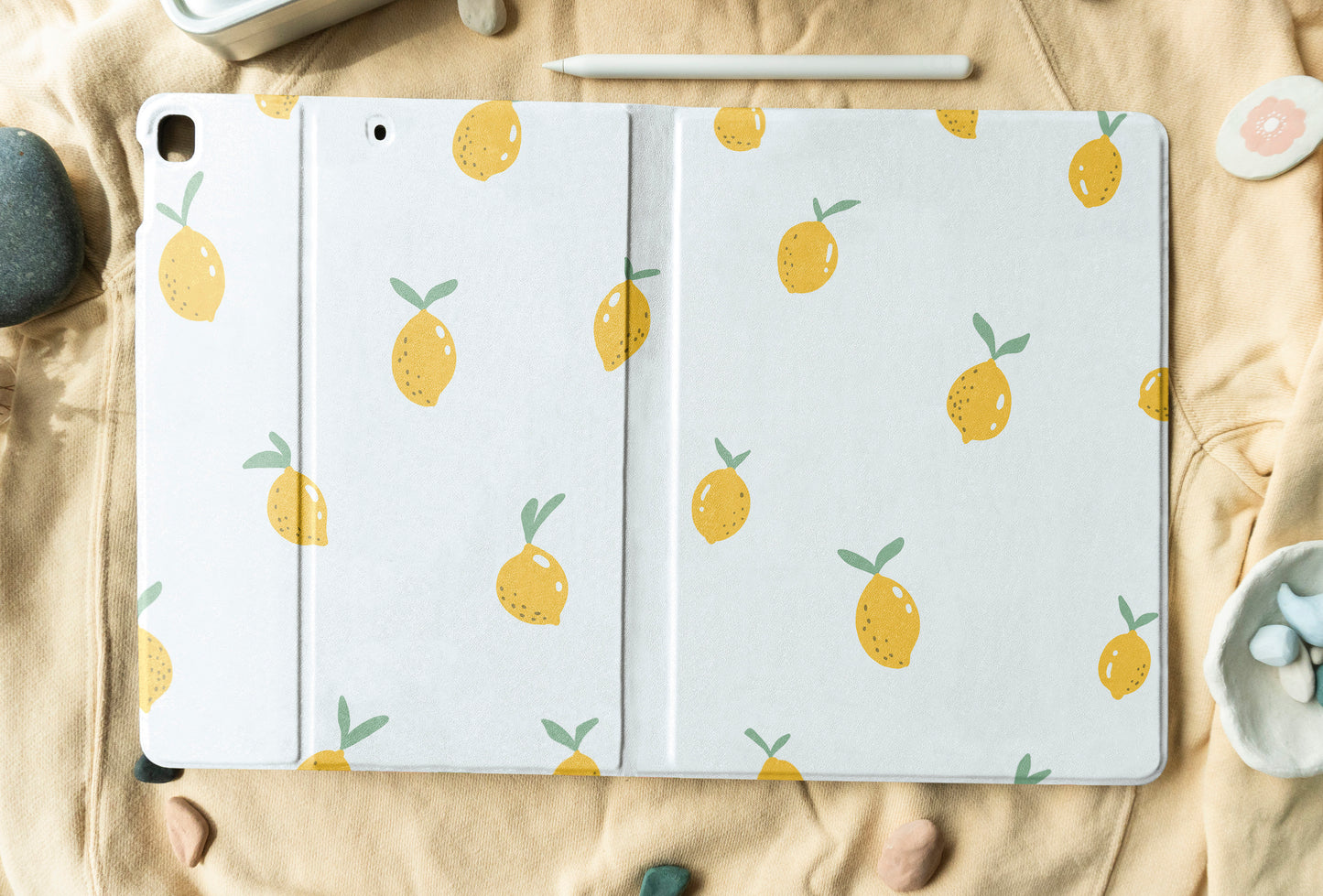 Lemon Pattern iPad Case